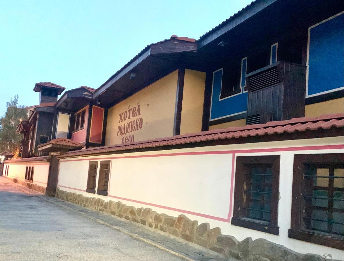 ,,Адела”-Апартамент За Гости Velingrado Exterior foto